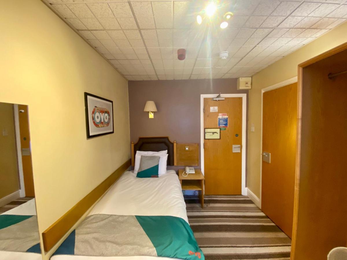 Standard Single Room,1177689169:JPEG