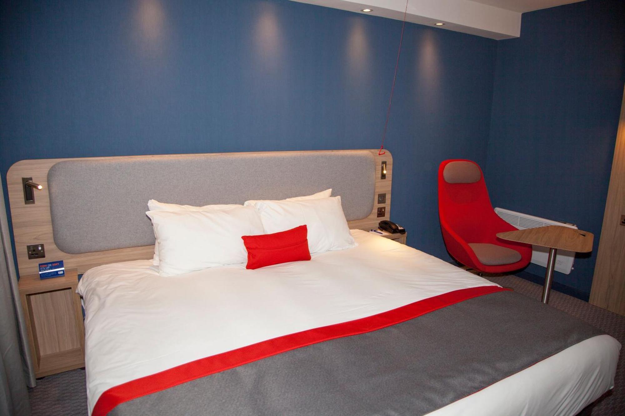 Standard Twin Room Hot Accessible