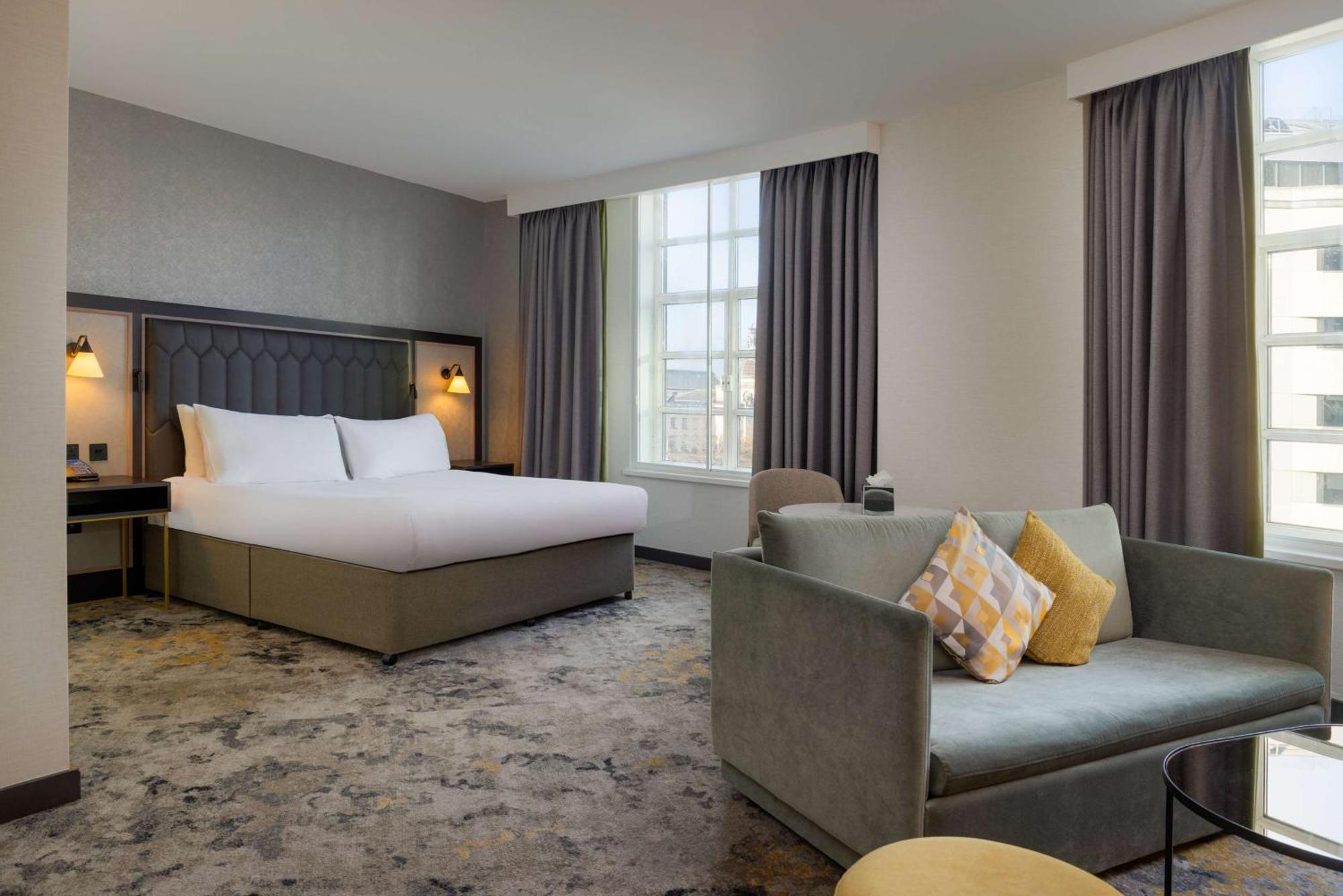 King Junior Suite,1709887607:JPEG