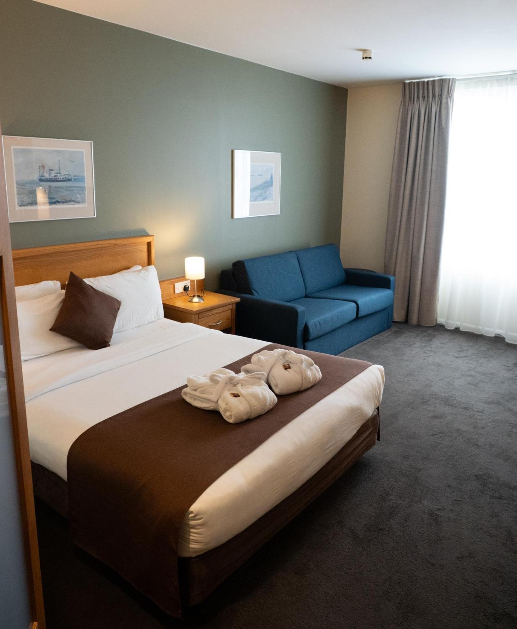 Double Room Sofa