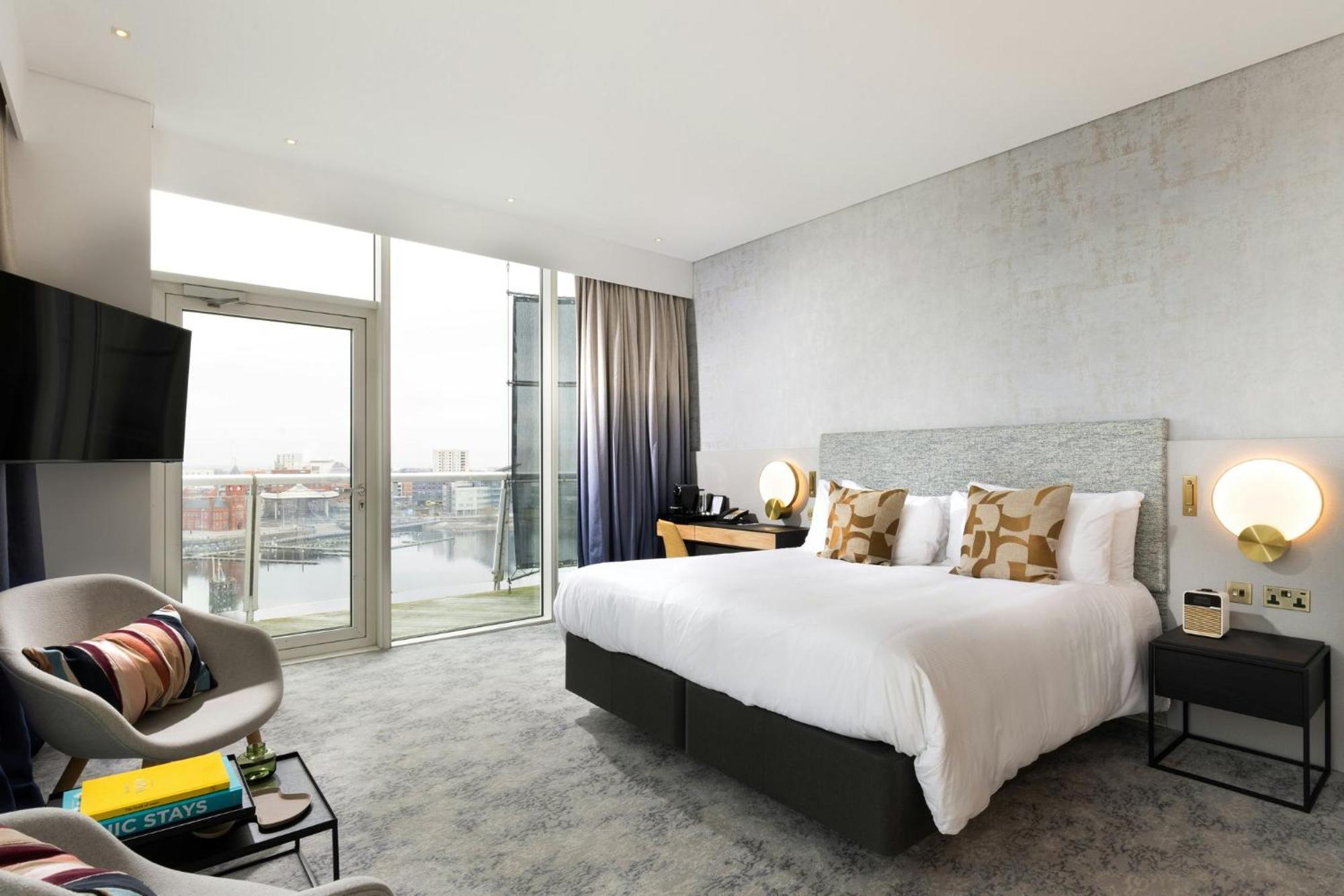 Super Junior King Suite Tiger Bay