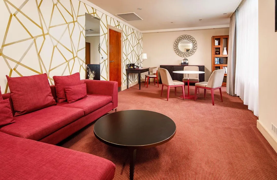 Holland House Hotel Cardiff By Sunday-1