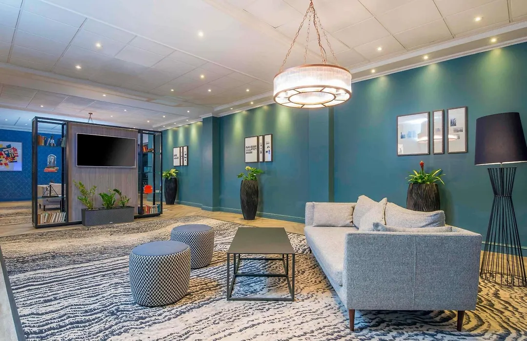 Mercure Cardiff-1