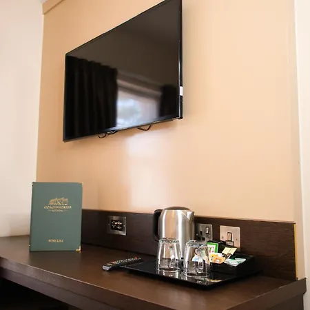 Coach & Horses Hotel-3