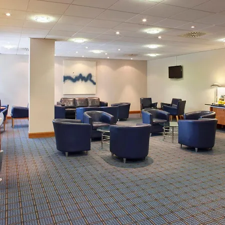 Holiday Inn Cardiff City Centre By Ihg-3