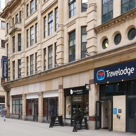 Travelodge Cardiff Central Queen Street-3