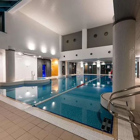 Novotel Cardiff Centre-3