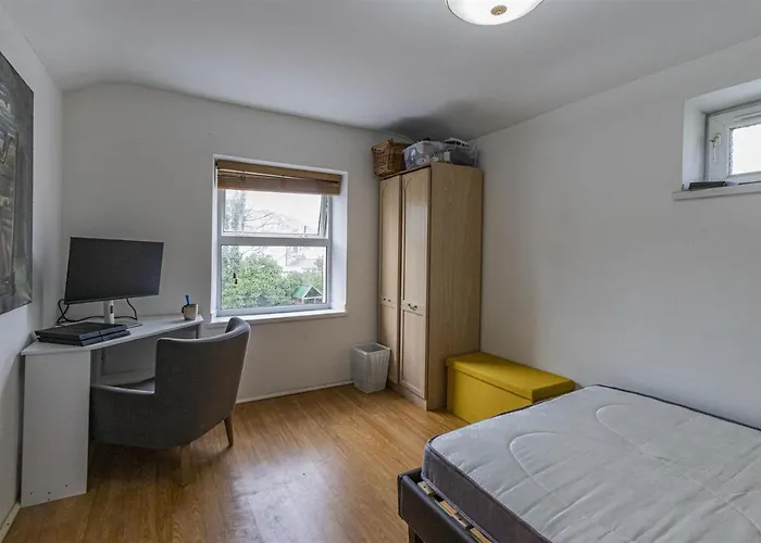 Millennium Stadium Guest House Cardiff