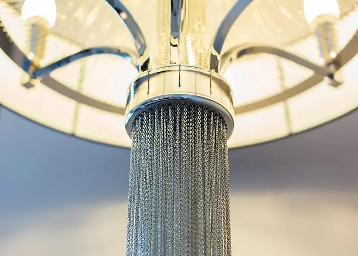 Cathedral 73 Hotel Cardiff