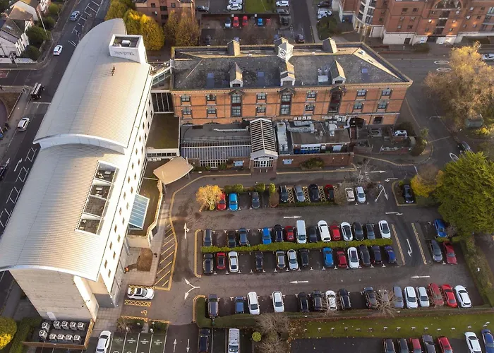 Novotel Cardiff Centre