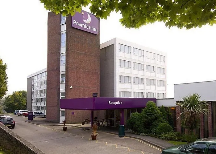 Premier Inn Cardiff North